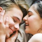 couple jeune heureux